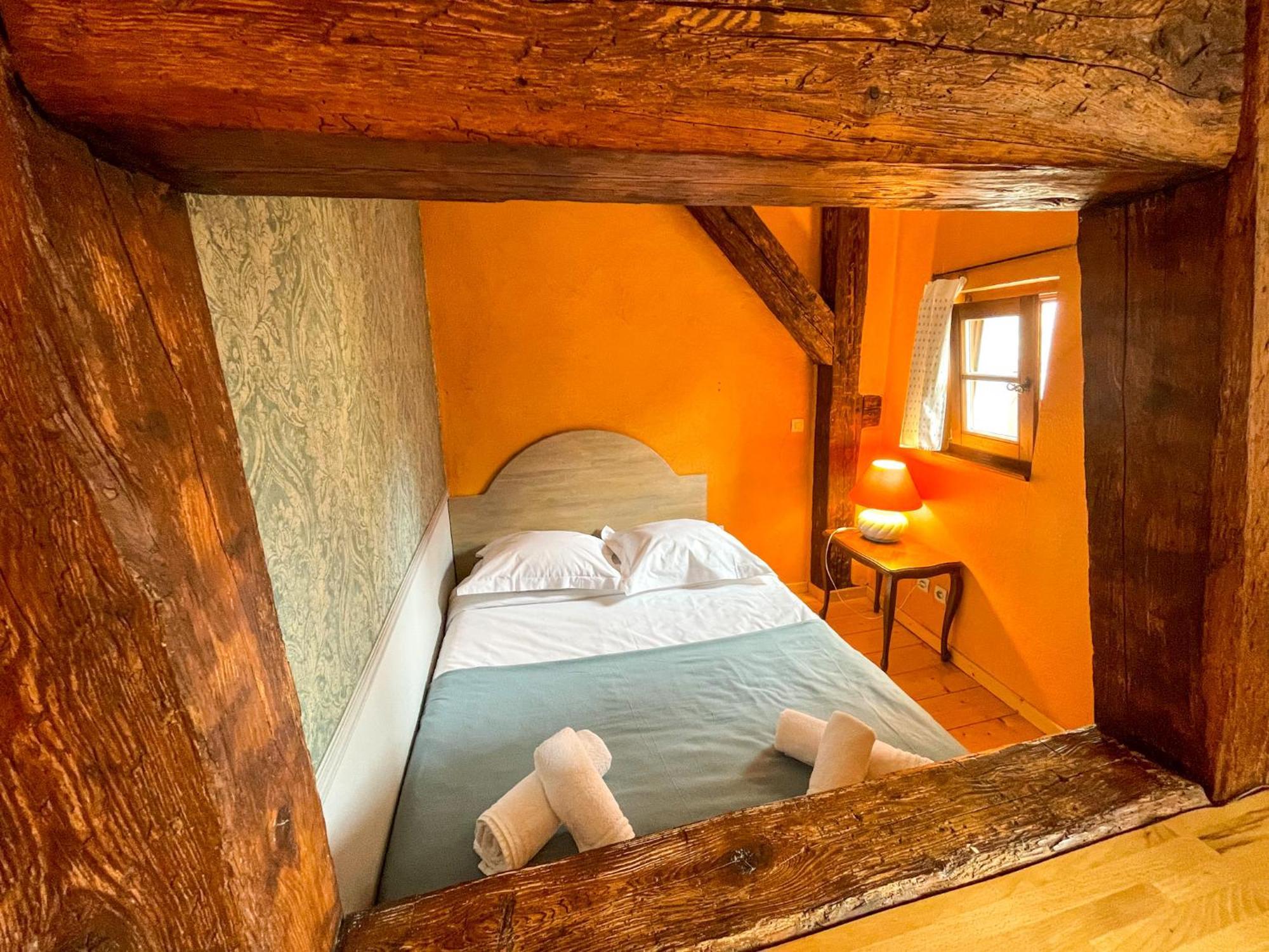 La Maison Bleue - Historic House In The Heart Of Riquewihr Dış mekan fotoğraf