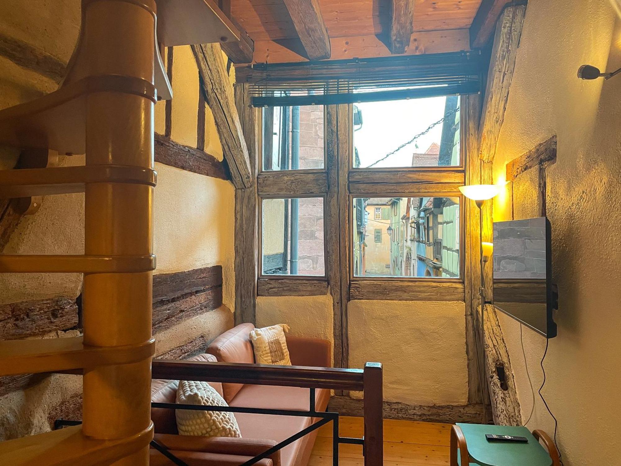 La Maison Bleue - Historic House In The Heart Of Riquewihr Dış mekan fotoğraf
